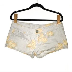 π·2/$20 AE Floral Jean Shorts